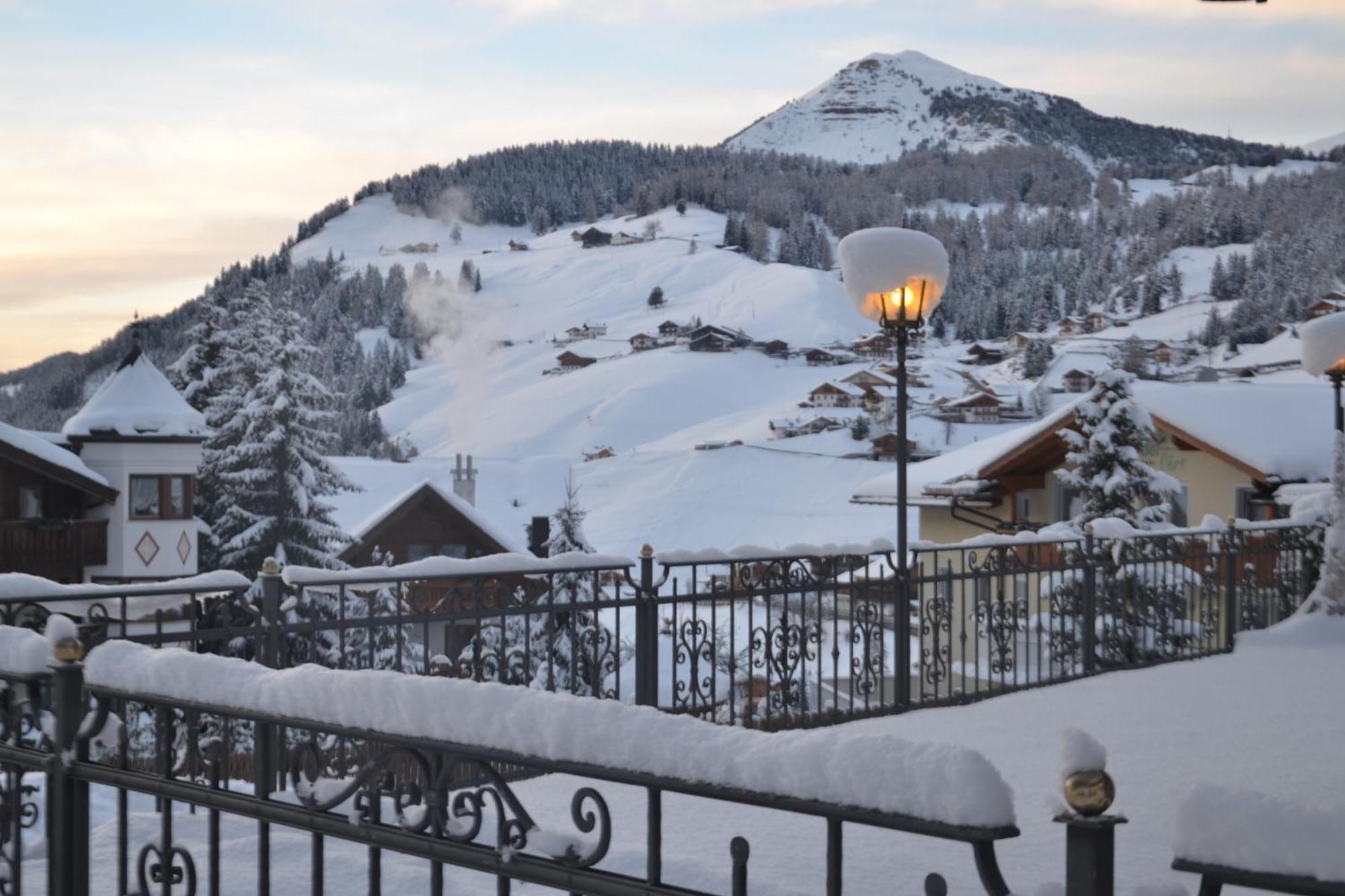Hotel Scoiattolo Selva di Val Gardena Exteriér fotografie