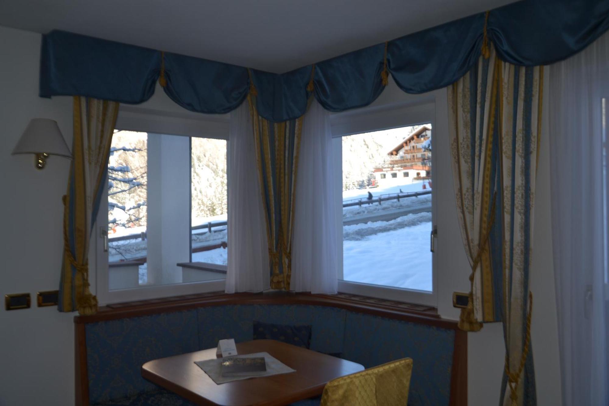 Hotel Scoiattolo Selva di Val Gardena Exteriér fotografie