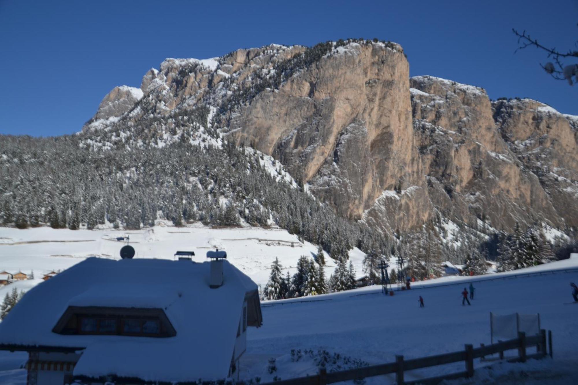 Hotel Scoiattolo Selva di Val Gardena Exteriér fotografie