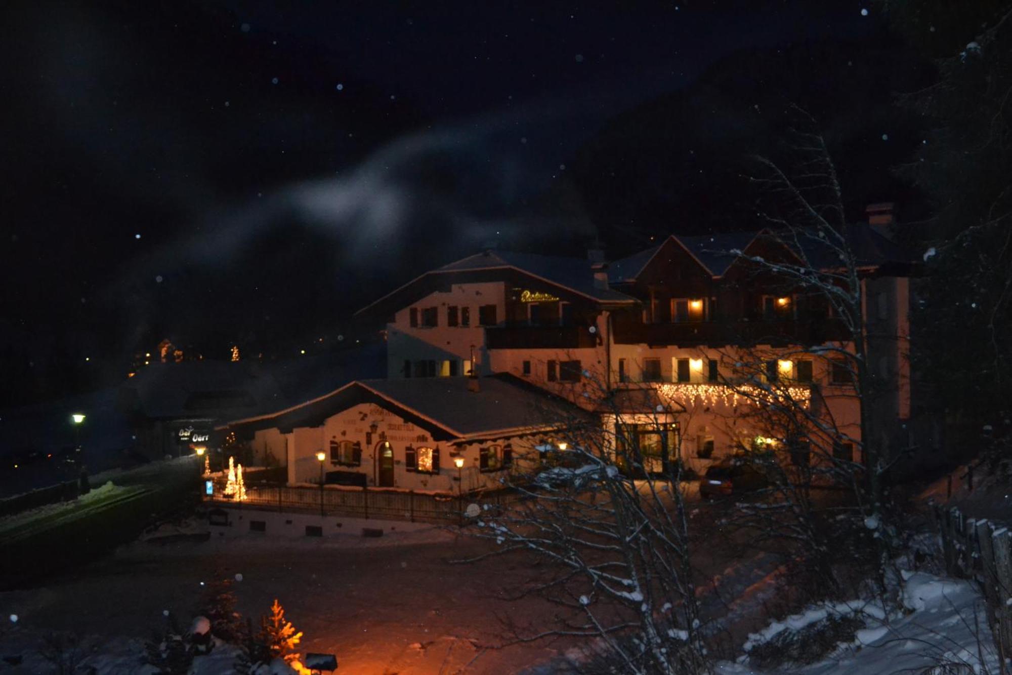 Hotel Scoiattolo Selva di Val Gardena Exteriér fotografie
