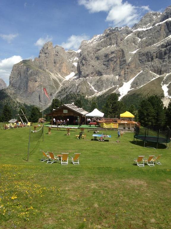 Hotel Scoiattolo Selva di Val Gardena Exteriér fotografie